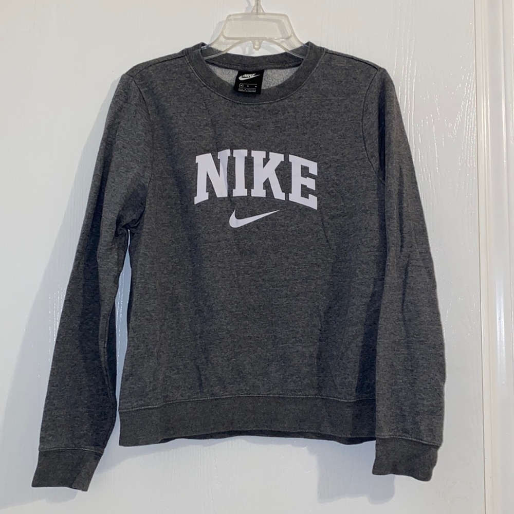 Nike sweatshirt